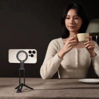 Тримач телефона Ulanzi MA60 Foldable Magnetic Phone Tripod (Orange)
